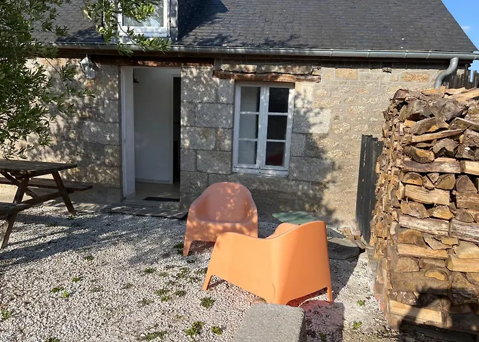 Charmante Maisonnette Proximite Cite Medievale Et Bords De Rance
